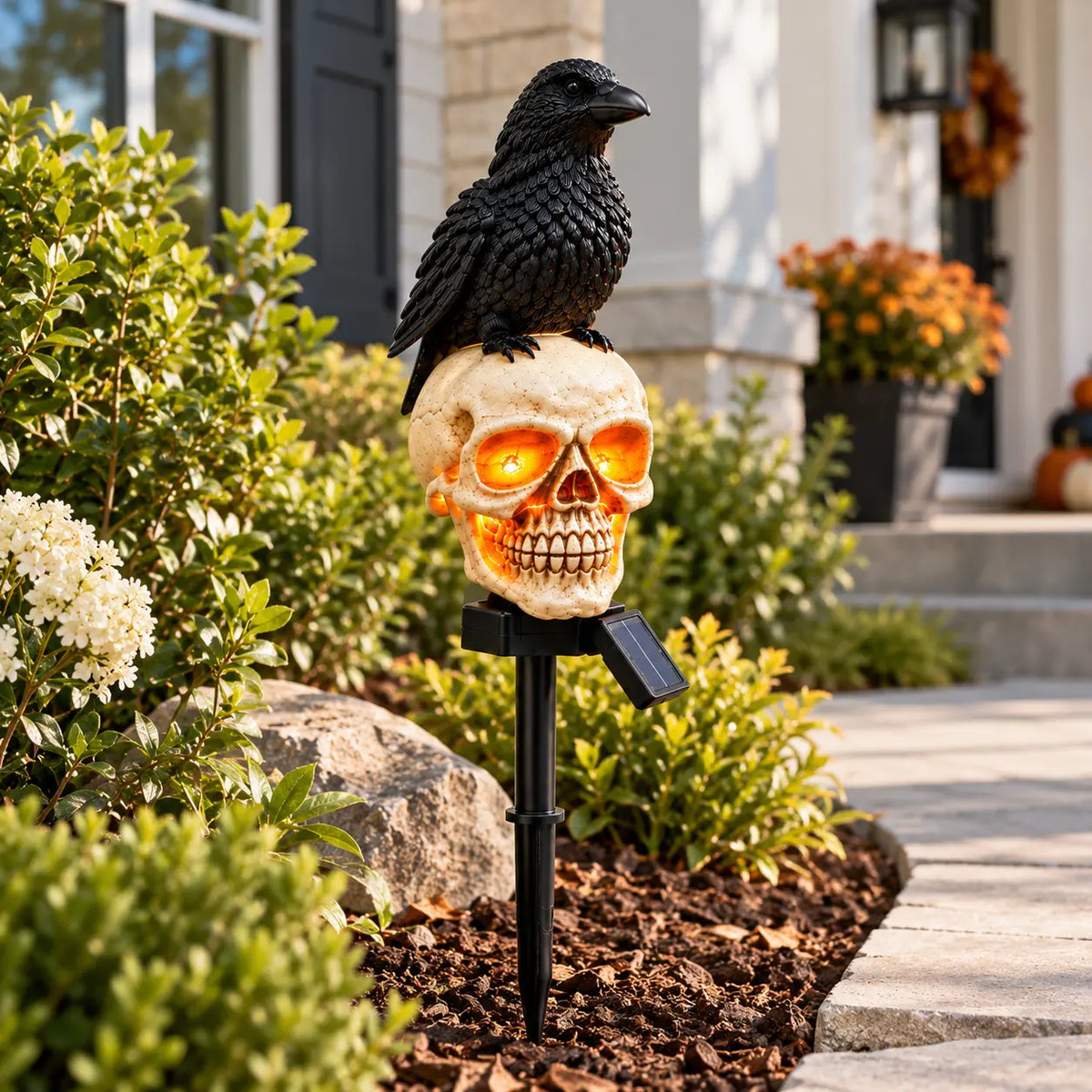 Halloween Crow Skull Solar Light™