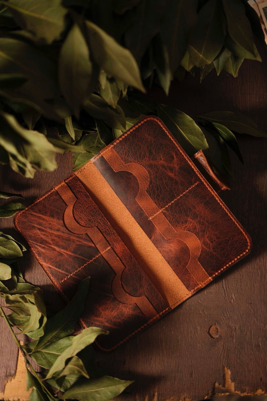 Valor – Handmade Genuine Leather Wallet