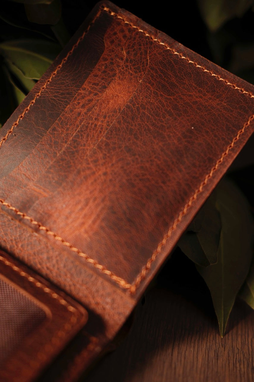 Vesper – Handmade Genuine Leather Classic Wallet